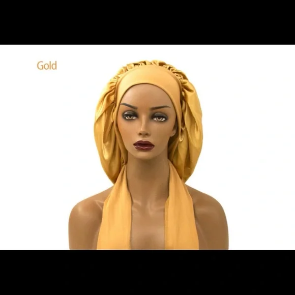 Bonnets - Picture 2 of 5